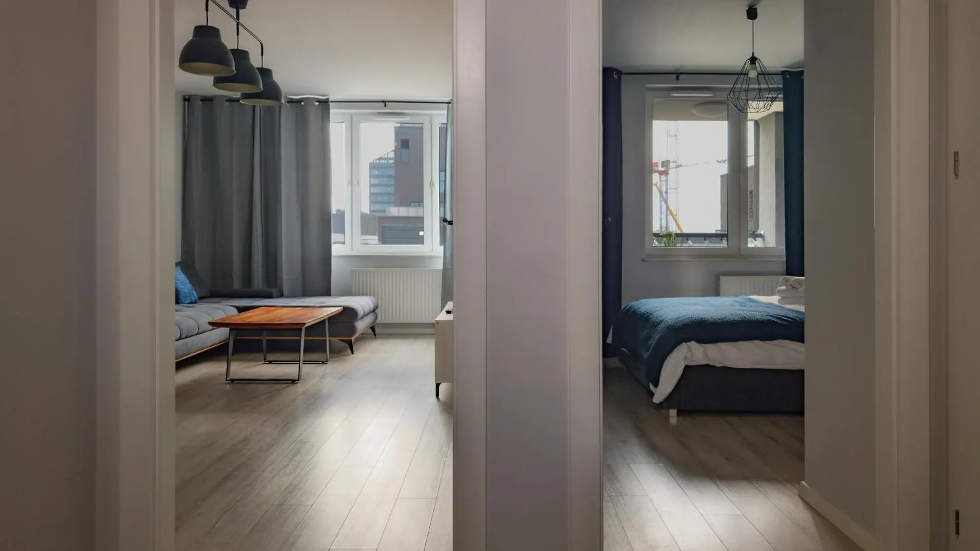 Wroclaw Urban Chic Apartment